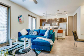 TERRIFIC LOCATION 1BED, Cozy, LUXE & Spacious.